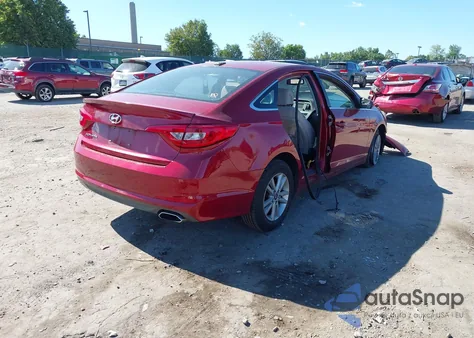 2015 Hyundai Sonata Se z USA, uszkodzony, nr VIN 5NPE24AF0FH192879